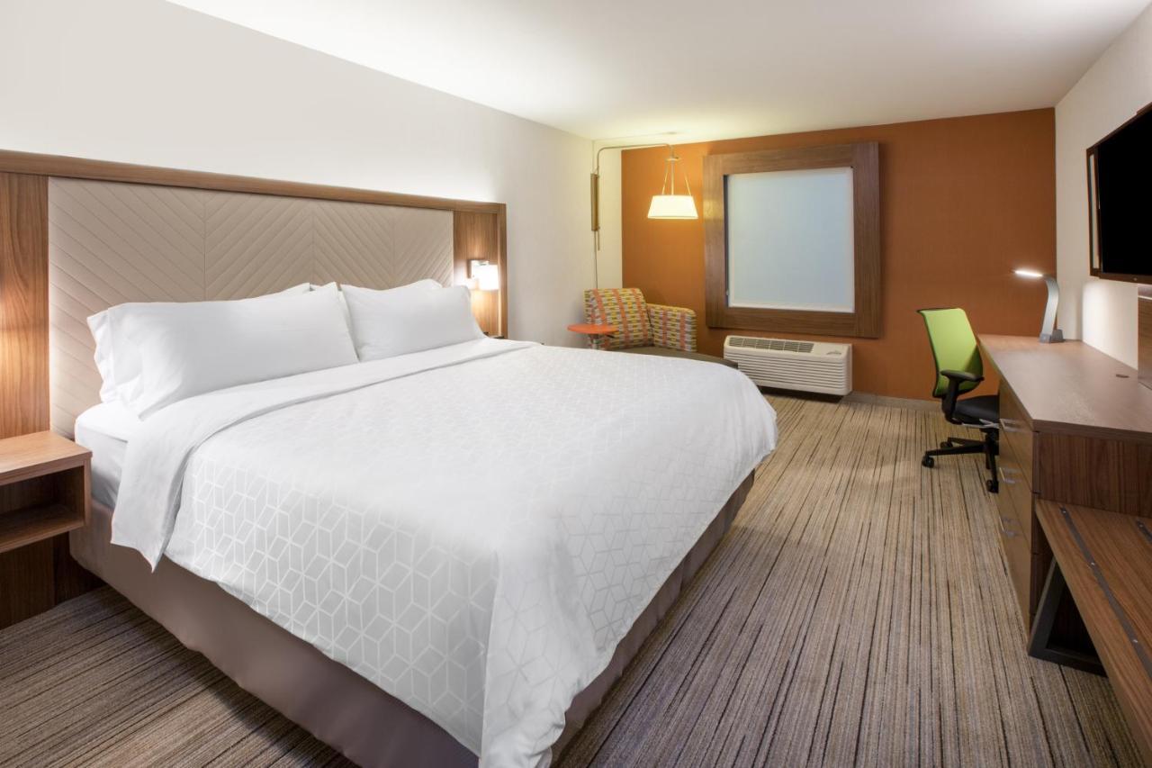 Holiday Inn Express & Suites - Asheboro By Ihg Εξωτερικό φωτογραφία