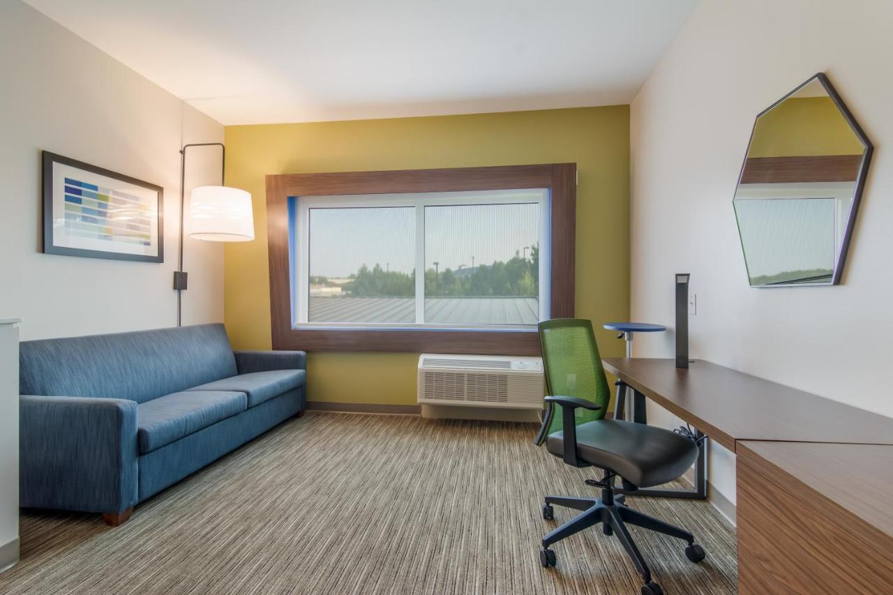 Holiday Inn Express & Suites - Asheboro By Ihg Εξωτερικό φωτογραφία
