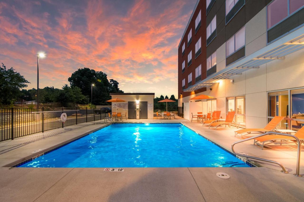 Holiday Inn Express & Suites - Asheboro By Ihg Εξωτερικό φωτογραφία
