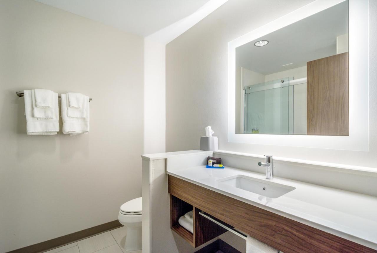 Holiday Inn Express & Suites - Asheboro By Ihg Εξωτερικό φωτογραφία